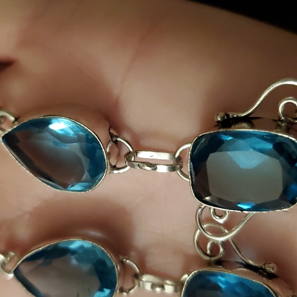 New Goddess Face Lazulite and Blue Topaz 925 Silver Necklace. - Picture 6 of 7